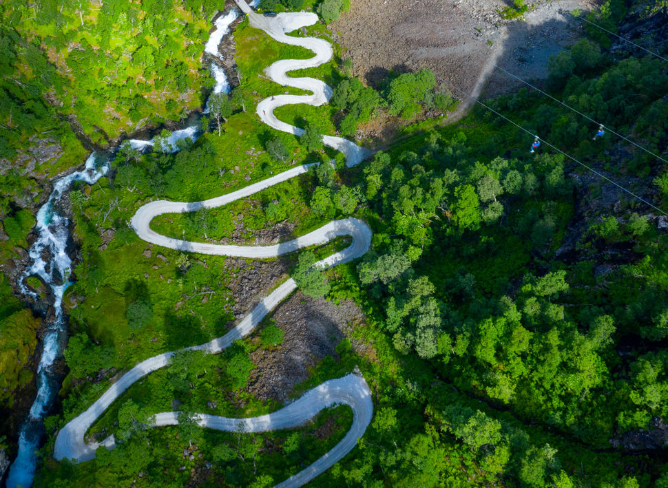 Firmatur til Finse og Flåm med Balslev - Zipline