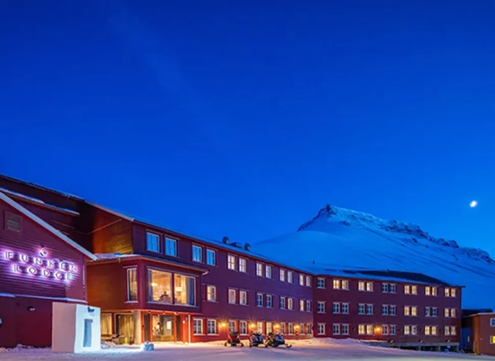 Funken Lodge - Julebord på Svalbard med Balslev 