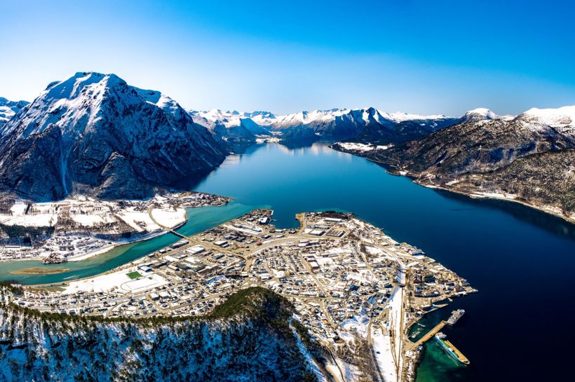View Over Åndalsnes Sven Erik Knoff Visit Norway